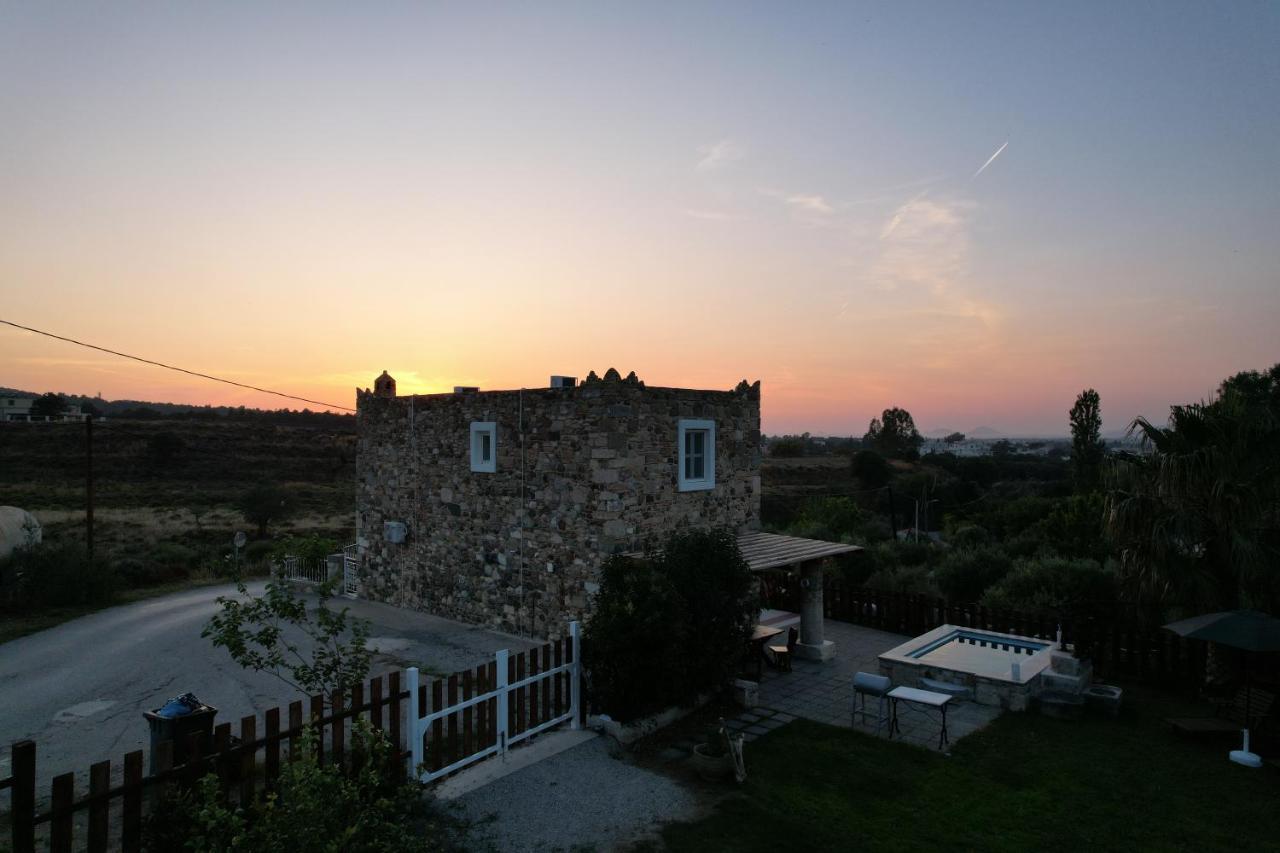 Traditional Kos Villa With Swimming Pool, Lawn Yard And Bbq エクステリア 写真